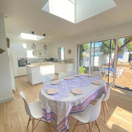 Maison De Famille A Batz Sur Mer Proche Plages Екстериор снимка