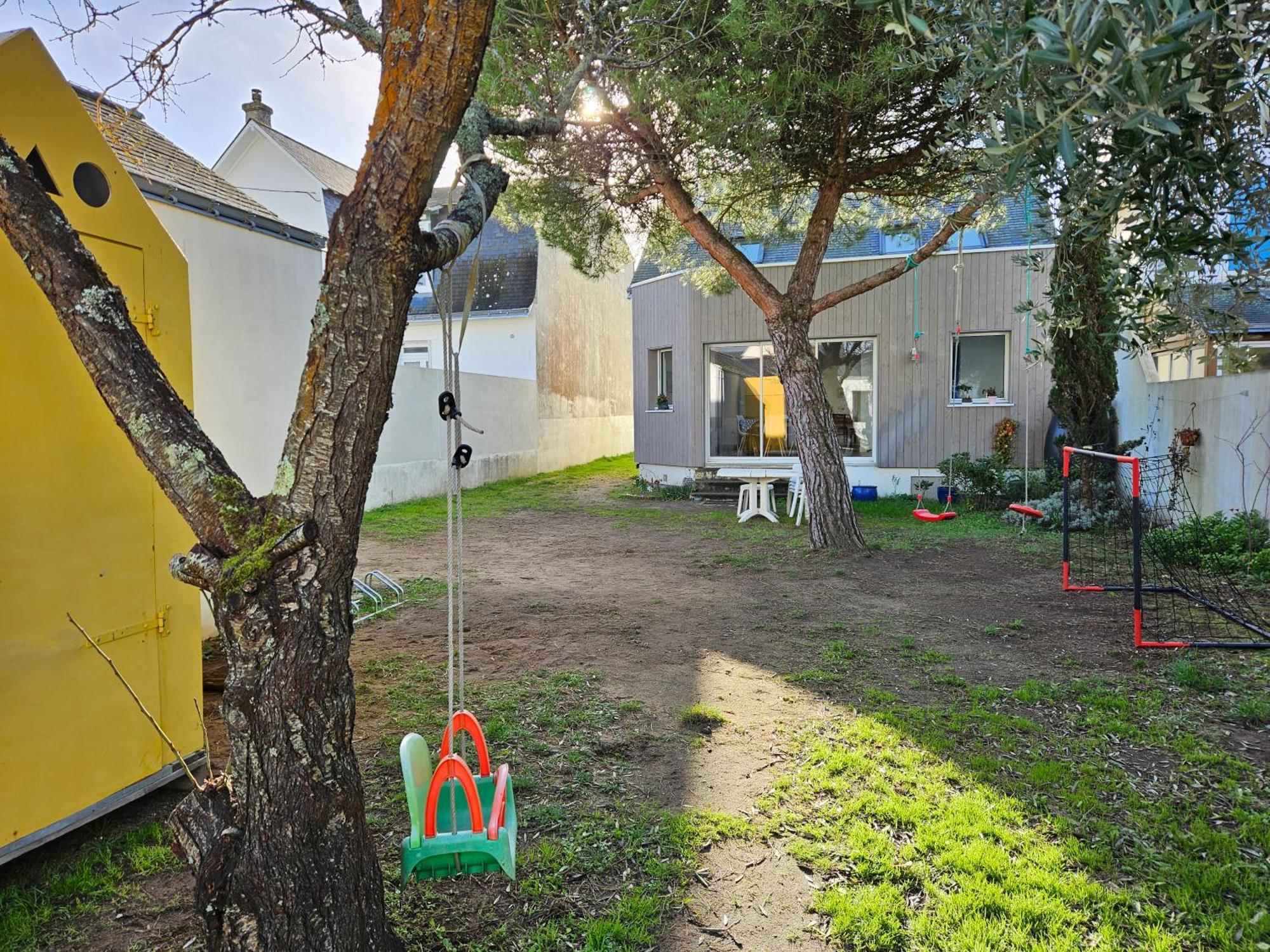 Maison De Famille A Batz Sur Mer Proche Plages Екстериор снимка
