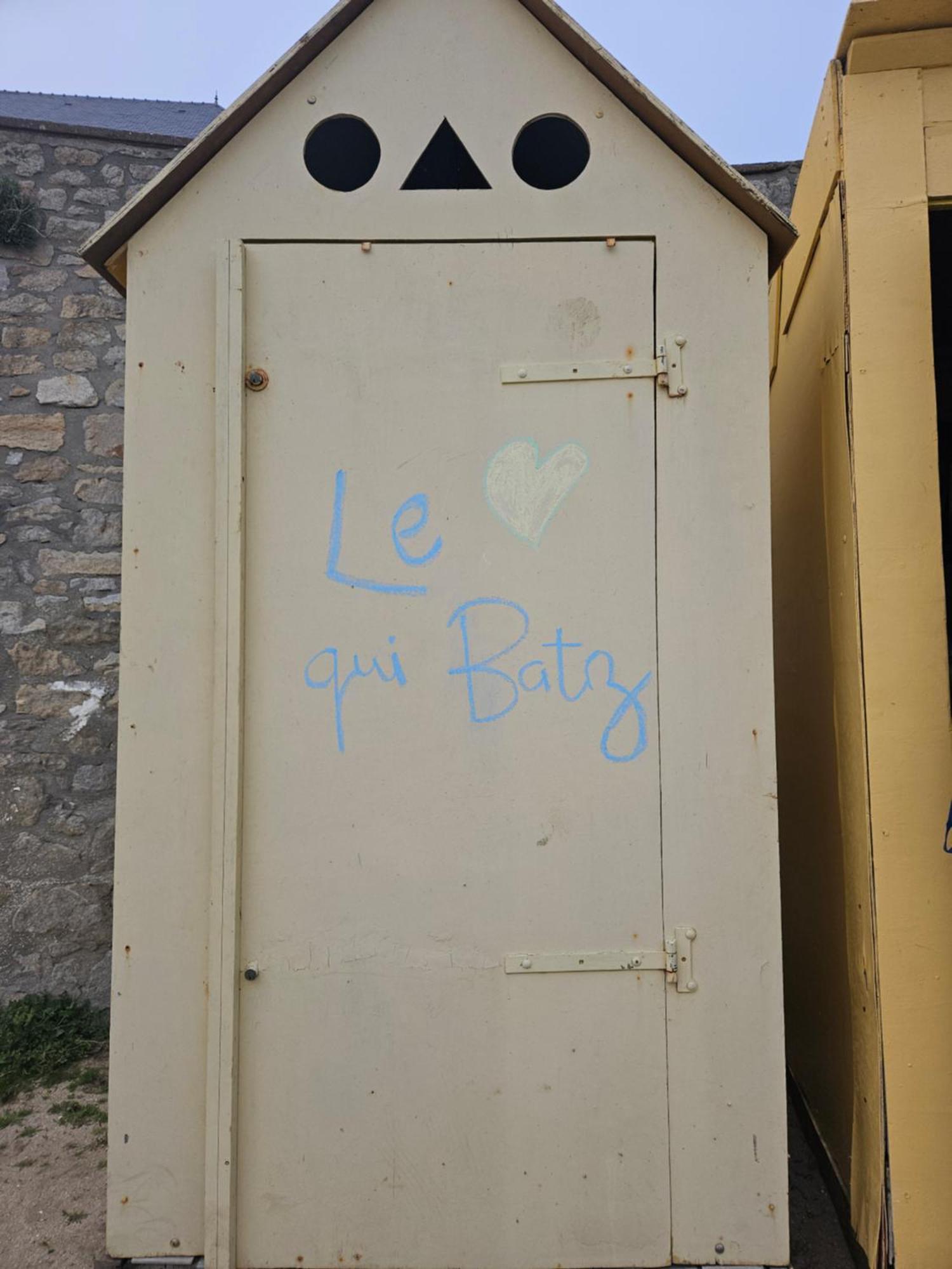 Maison De Famille A Batz Sur Mer Proche Plages Екстериор снимка
