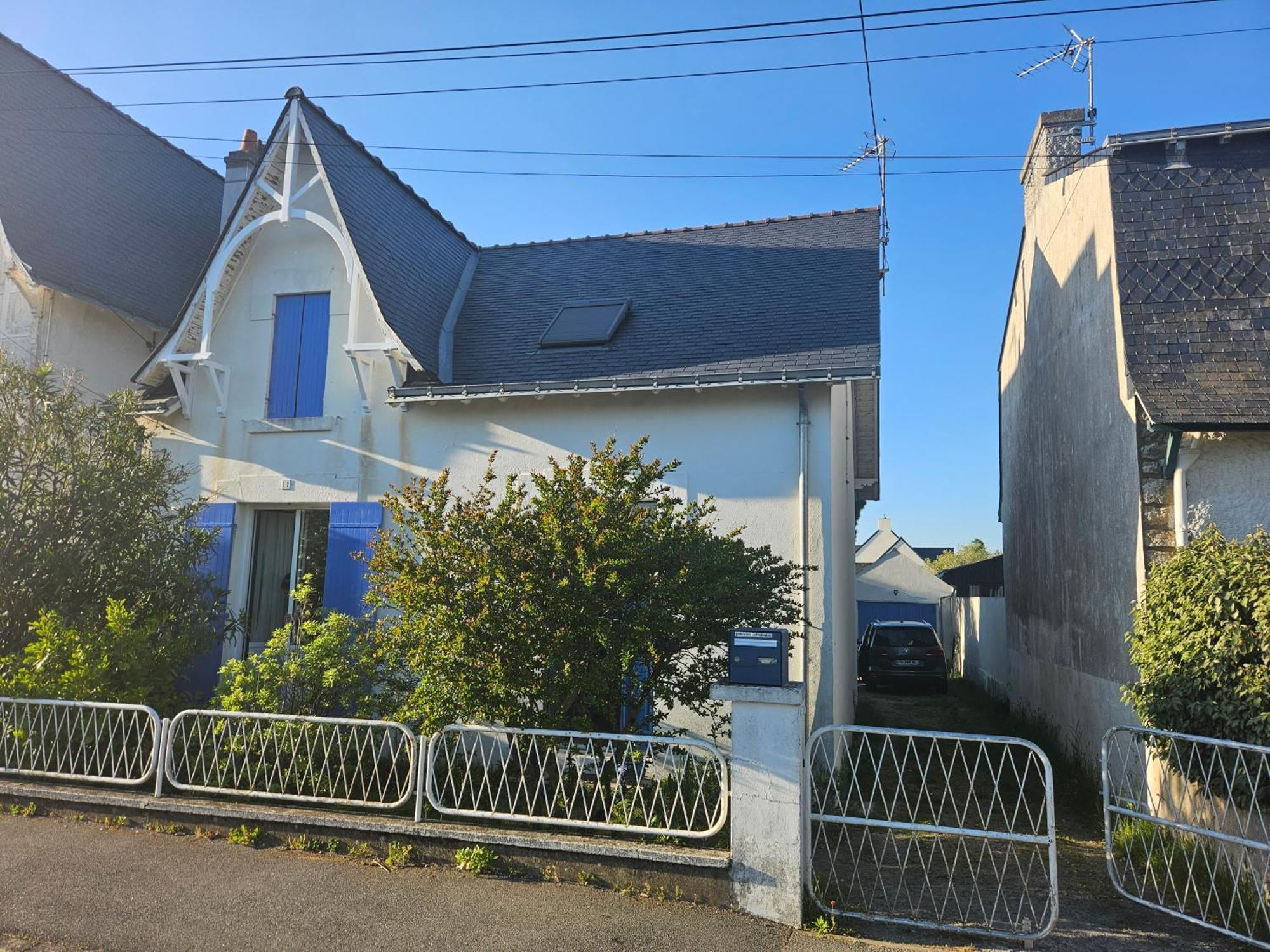 Maison De Famille A Batz Sur Mer Proche Plages Екстериор снимка
